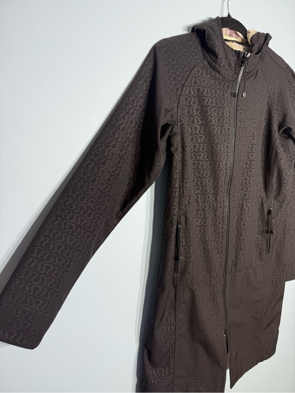 Lululemon Après Yoga Dance in Snow Long Jacket Black Logo Print Vintage Size 6 - Picture 3 of 11